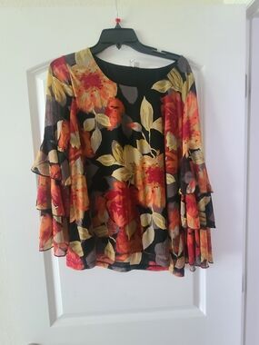 Black Floral Ruffle Sleeve Blouse in Orange & Yellow